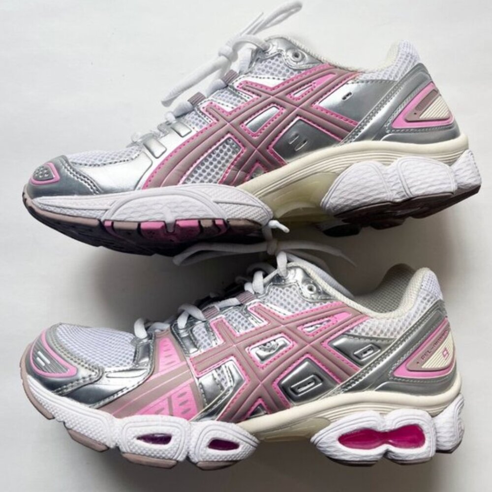 RARE Asics GEL-NIMBUS 9 WHITE/PURE SILVER Rare color Pink White Silver Size 7.5